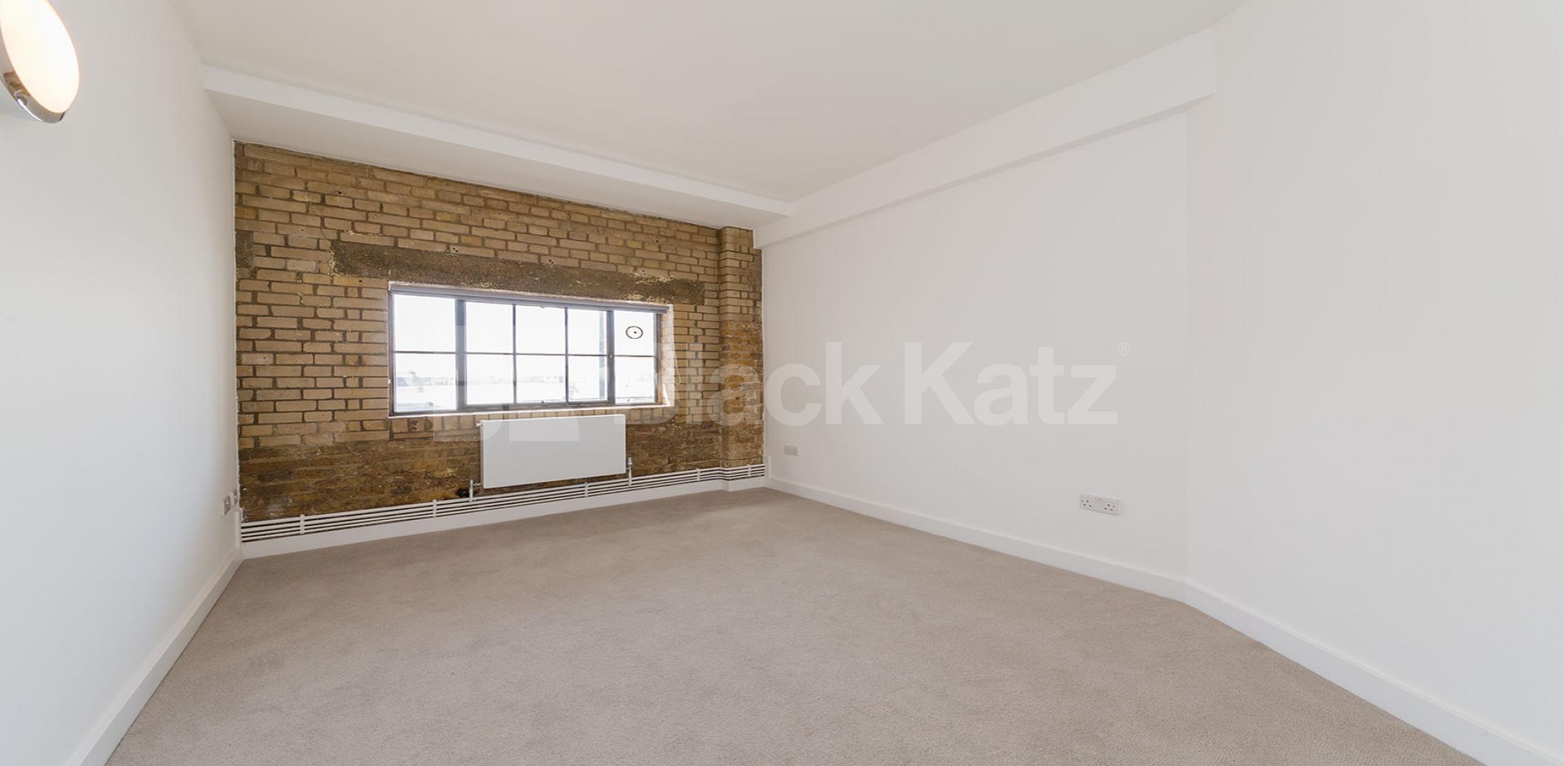 			NEW INSTRUCTION!, 3 Bedroom, 1 bath, 1 reception Apartment			 SPRINGFIELD HOUSE LOFTS-TYSSEN STREET, DALSTON E8